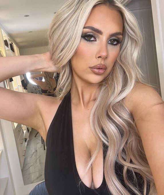 Full glam 4life https://t.co/TyrcetBqc3
