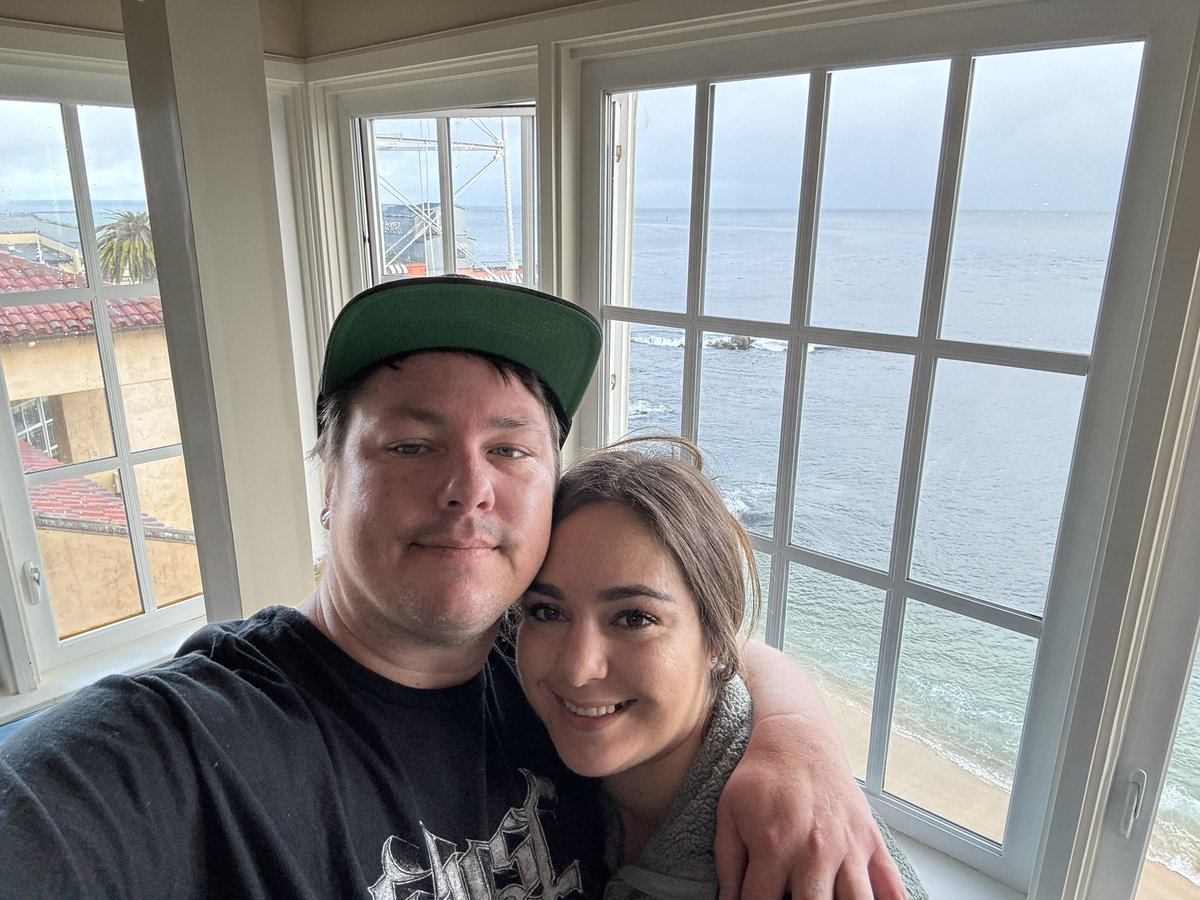 Th3Fath3rTim3's tweet photo. Got engaged in Monterey, California 💍🌲🌍 #engaged #Monterey #California #love https://t.co/PzZV66EkiF