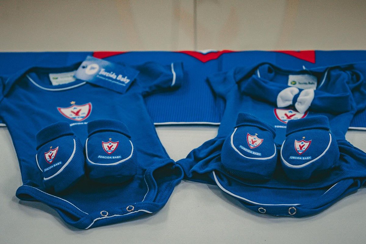 MarabaAguia's tweet photo. TEM NOVIDADE NA ÁGUIA STORE! 🥹❤️💙
Chegou a coleção “Torcida Baby” do Águia de Marabá. Dá vontade né? 🥰👩🏻🍼
📷 Wellison Vasconcelos / Águia de Marabá | #VoaMeuÁguia #ÁguiaStore #TorcidaBaby https://t.co/E5lBmncfDC