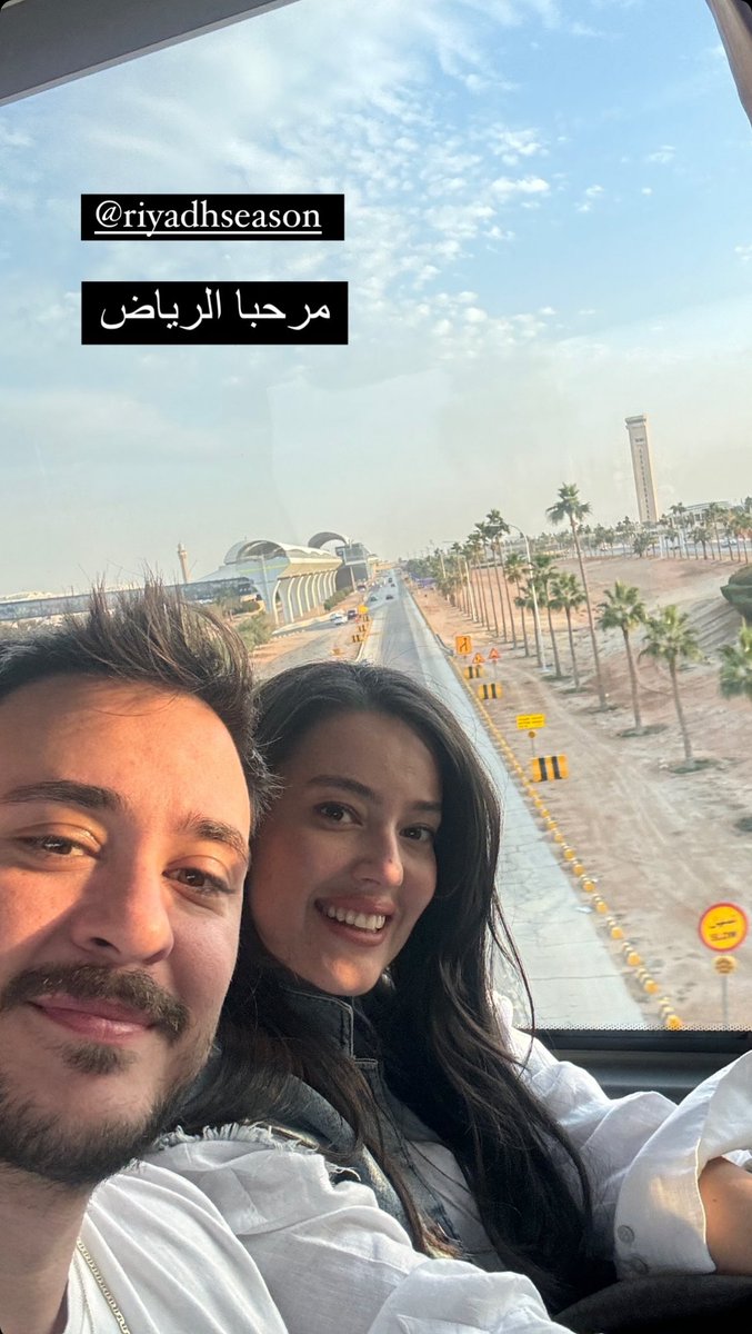 arab2turk's tweet photo. #PelinAkil #AnilAltan
الزوجين انيل ألتان و بيلين اكيل في الرياض 🇸🇦 https://t.co/2xK8SO5CVX