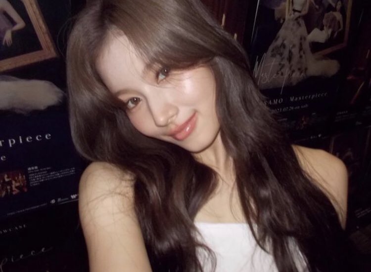 tanabeiruto's tweet photo. Dear @SANATOZAKl The most loyal, reliable, trustworthy, kindness, and greatest person I’ve ever known. Happy Birthday!  I hope you stay healty and happy, promise me dont you ever let anyone tells you different because youre beautiful outside and definitely inside— https://t.co/8emc5VvQHj