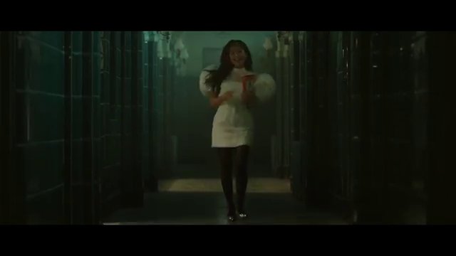 Sidhika_Trisha's tweet photo. She is gonna create trouble.
Also she like she kleptomaniac.
And how does she walks that she cant see if any1 is there on not.
#Snowdrop #SnowdropEp2 #KimHyeYoon https://t.co/DFXNL4SQSq