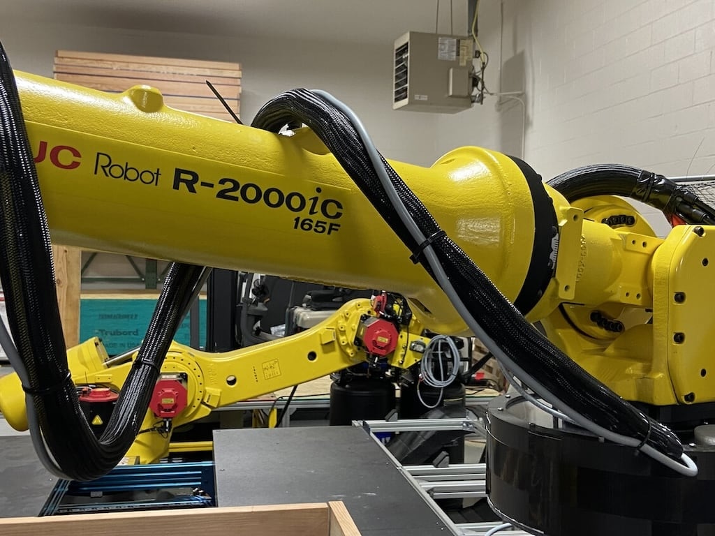umweltdesigner's tweet photo. BotBuilt: Die Zukunft des Wohnungsbaus durch Robotik

Durch die Integration von Roboter-Technologie zielt BotBuilt darauf ab, den Bau von Häusern effizienter, sicherer und kostengünstiger zu machen.

https://t.co/6jHacaU4kK

#botbuilt #hausbau #BAUEN #roboterbau #roboter https://t.co/eQVtQeO3Rp