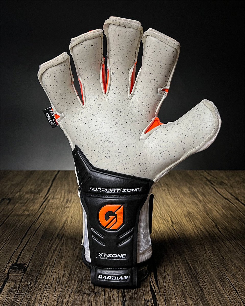 gard1an's tweet photo. Nuevo 𝗚𝗥𝗬𝗣𝗛𝗢𝗡 𝗣𝗥𝗢 𝗤𝗣🛡️
Línea armada profesional en nueva coloración elegante y atrevido🔝🔥
—
👉🏼Disponible en tallas: 7/8/9/10
🆓Personalizado gratis
—
Detalles aquí ⬇️

https://t.co/pEo3WQhGe2

#teamgard1an #markthedifference https://t.co/aRBRzzcQTc