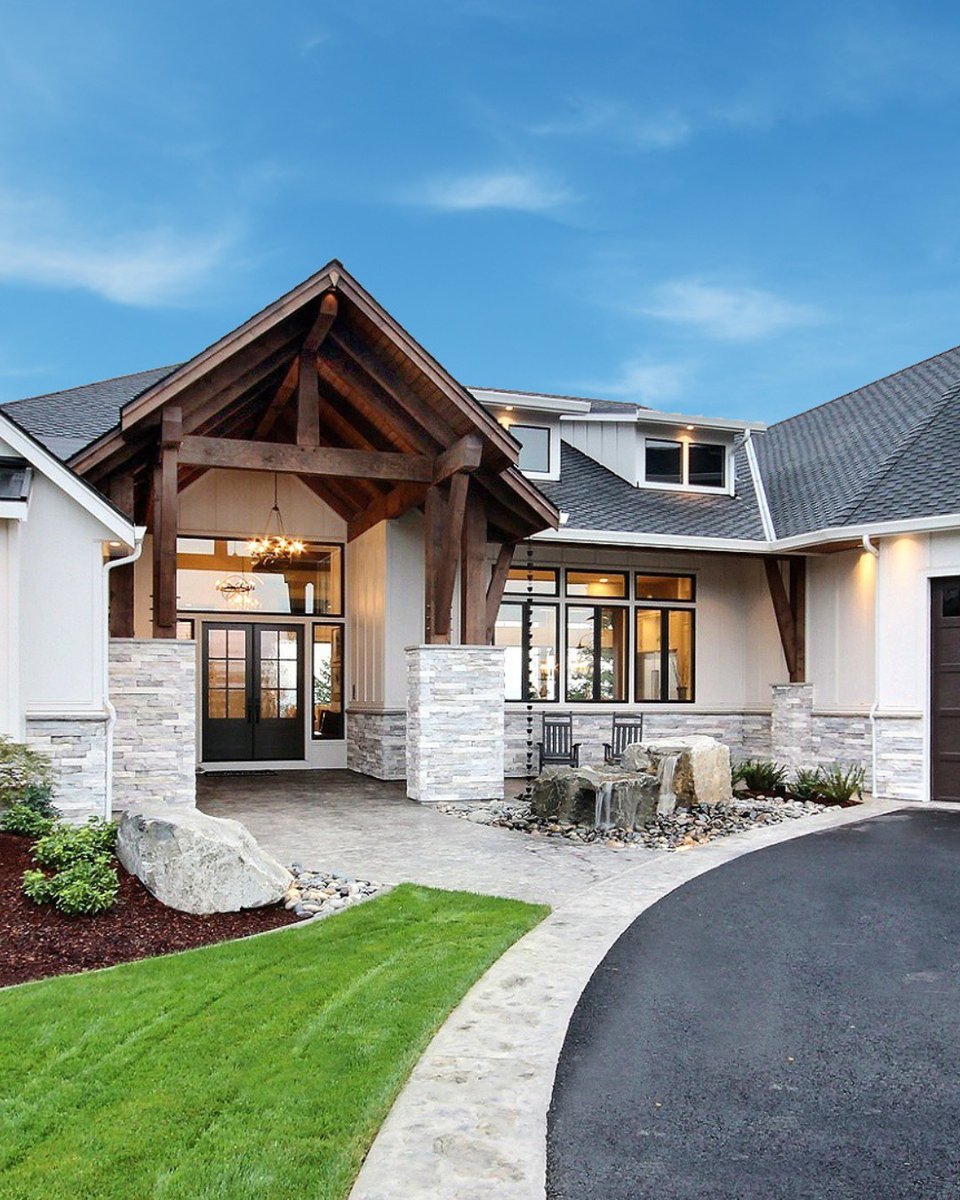eldoradostone's tweet photo. Looking for a way to enhance #CurbAppeal without overpowering other design elements? Pique visual interest with the subtle texture of a modern stone pairing 🏠
-
Pictured: WhiteCap | LedgeCut33
📸: Cascade West Development Inc https://t.co/vMFKqwoUju