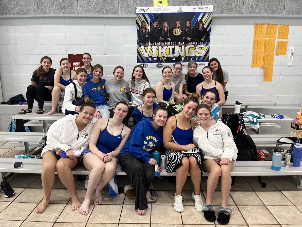 VikingsSwimAndDive tweet media