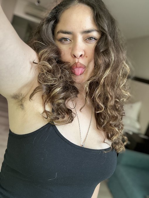 Netflix and smash me? #hairy #hairyarmpits #hairypits #littlehairystoner #HAIRY #hairypussy https://t<a href="/tag/hairy"class="tags">#hairy</a><a href="/tag/hairyarmpits"class="tags">#hairyarmpits</a><a href="/tag/hairypits"class="tags">#hairypits</a><a href="/tag/hairypussy"class="tags"><span>#hairypussy</span></a><a href="/tag/littlehairystoner"class="tags"><span>#littlehairystoner</span></a>