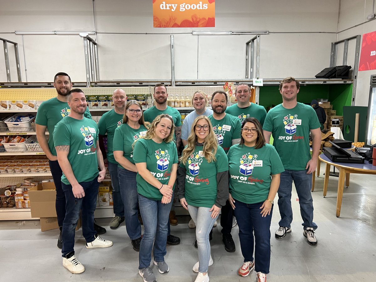 West Suburban Community Pantry tweet media