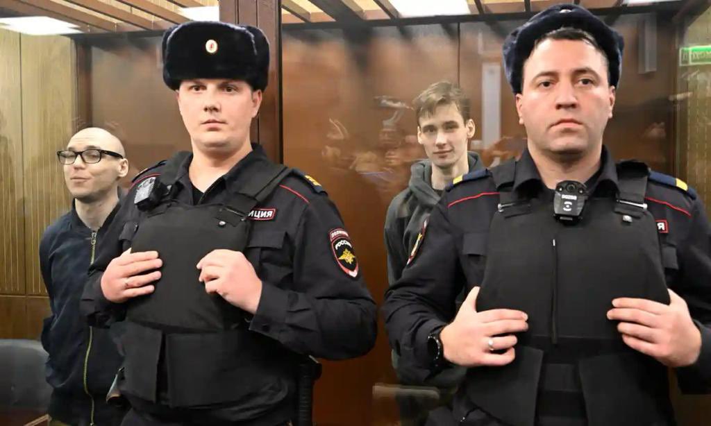 Imprisoned and brutalized for… reciting poetry. Artyom Kamardin and Yegor Shtovb show everything that is wrong with Putin’s Russia… and why it can never last !