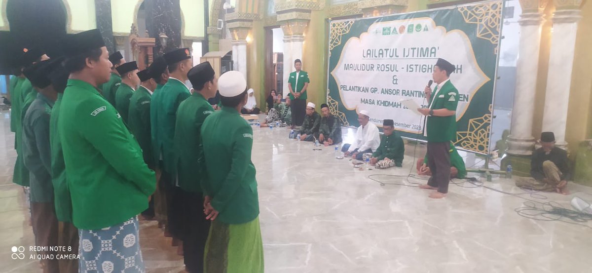 pcgpansordemak's tweet photo. Selamat dan Sukses Sahabat
Ketua PC GP Ansor Demak Sahabat Lathifa Fahri melantik para sahabat Pimpinan Ranting Gerakan Pemuda Ansor desa Kenduren kec. Wedung kab. Demak masa khidmat 2023-2025. Masjid Baiturrahman, Kamis, 28/12/23
#AnsorBanserDemak https://t.co/PrAT2Nax5i