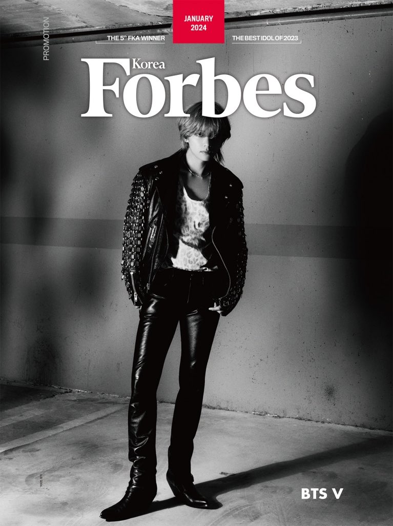 WORLDMUSICAWARD's tweet photo. #ForbesKorea names #KimTaehyung the Best Idol of 2023: “V’s solo album during release set the highest first-week record among K-pop solo albums of all time and ranked second on Billboard's main album chart Billboard 200” 👏🐐👑💜  

FORBES KOREA BEST IDOL V https://t.co/ntbZyxbd4e