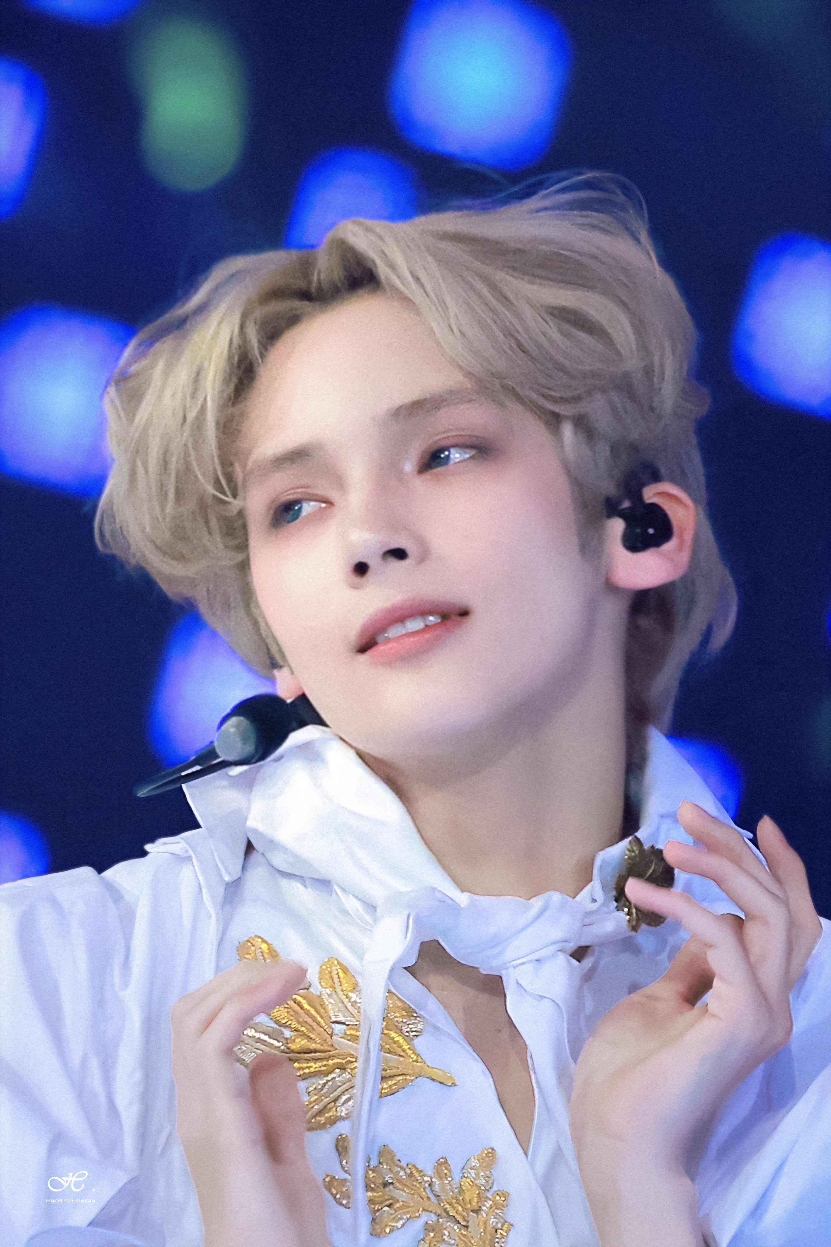 𝙃. on X: 