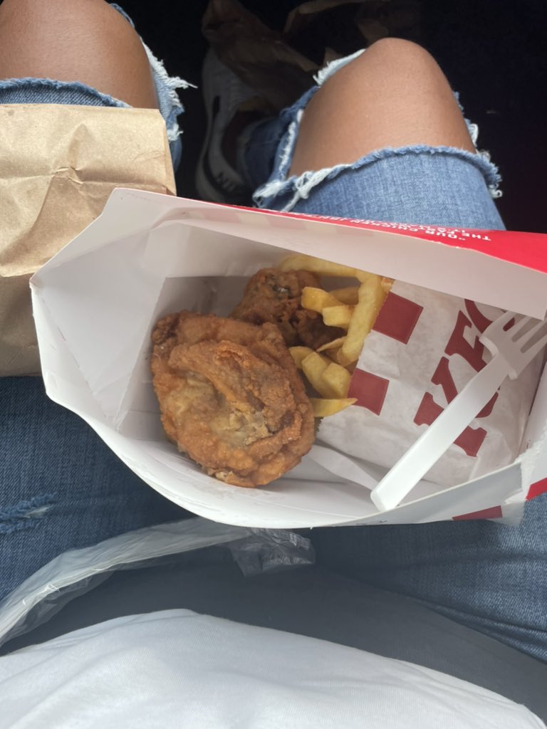 Natasha Bell tweet media