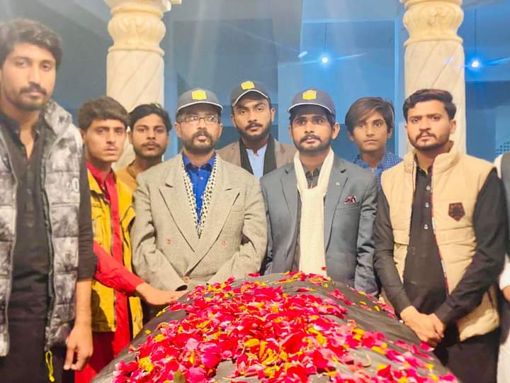 majidali_memon's tweet photo. 16th Martyrdom Anniversary of Daughter of East Shaheed Mohtarma Benazir Bhutto
#RisingSPSF
#DisttNF
#TalukaNF https://t.co/2wQsNcqssO