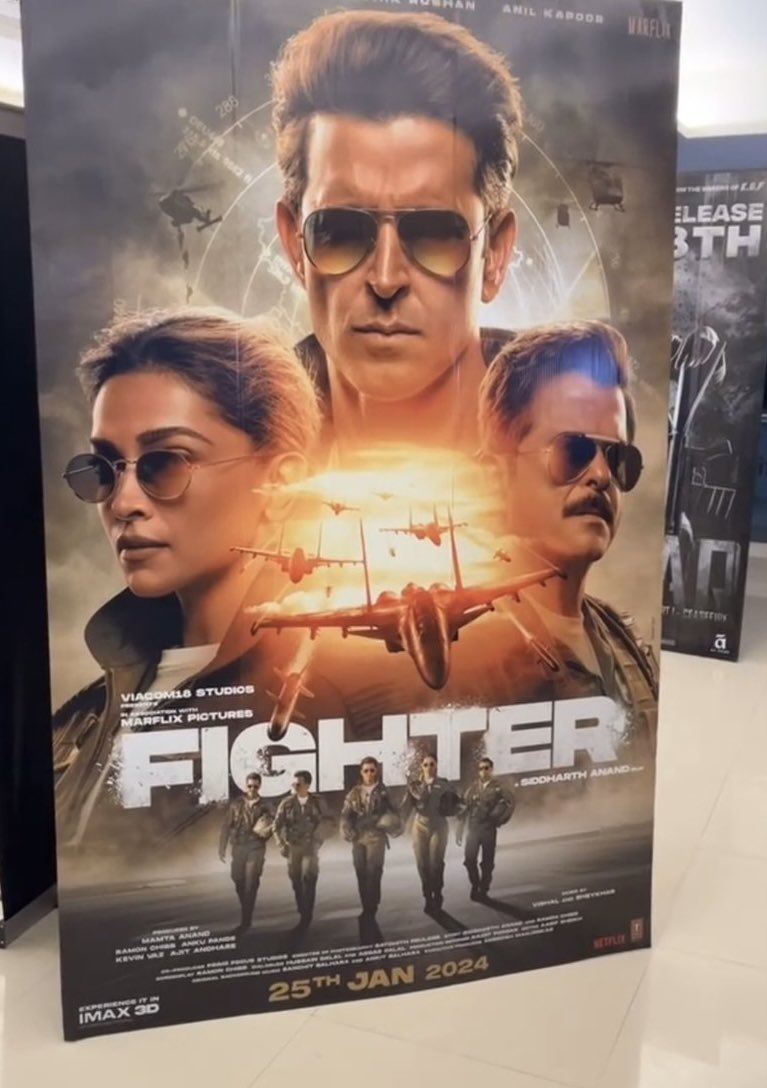 #SpiritOfFighter see you in Kerala theatres soon on Repubic day weekend release. India's first aerial action movie #FIGHTER directed by Siddharth Anand & will feature #HrithikRoshan #DeepikaPadukone #AnilKapoor #AkshayOberoi as lead characters. #SiddharthAnand #shanabazalshameer