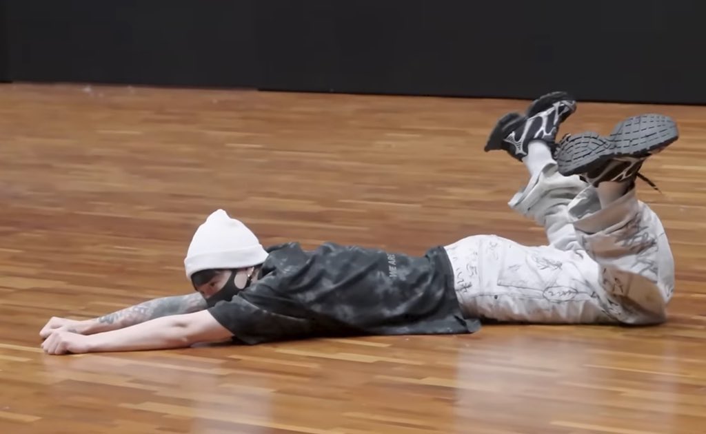 이건 진짜… 많이 쳐줘야 7살이다