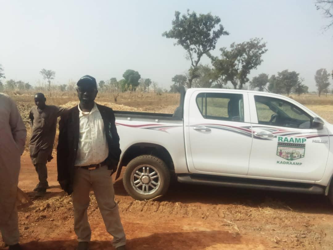 KadunaMOAgric's tweet photo. The team also inspected the 12km Giwa - Yakawada - Ung. Liman rural access road being constructed by the administration of Gov @ubasanius. This road will ease transportation problems faced by our farmers, reduced post-harvest losses and improve agricultural marketing in the State https://t.co/c1C32wRkyM