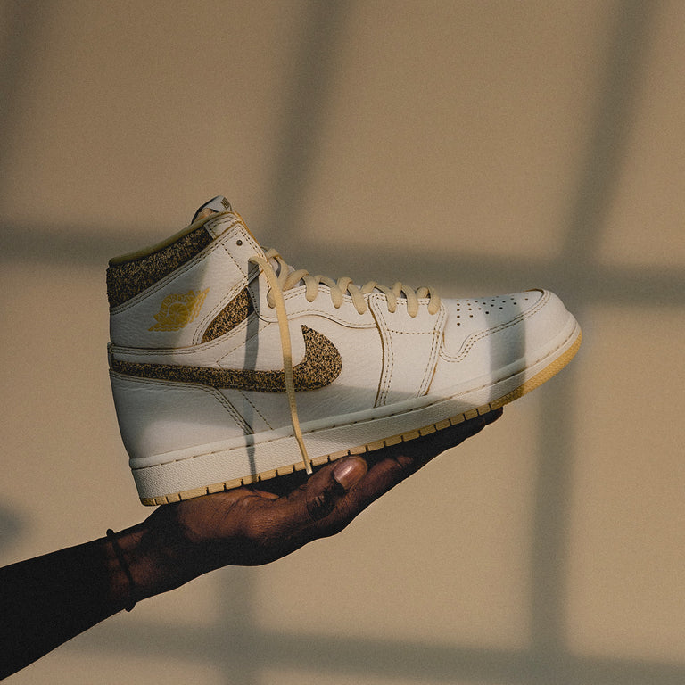 sneakerhuddle's tweet photo. Ad: $124.80 Air Jordan 1 Retro High OG ‘Craft’ w/code PRIVATE20 = > https://t.co/snv9kz8A01 https://t.co/1mHJudTn6a