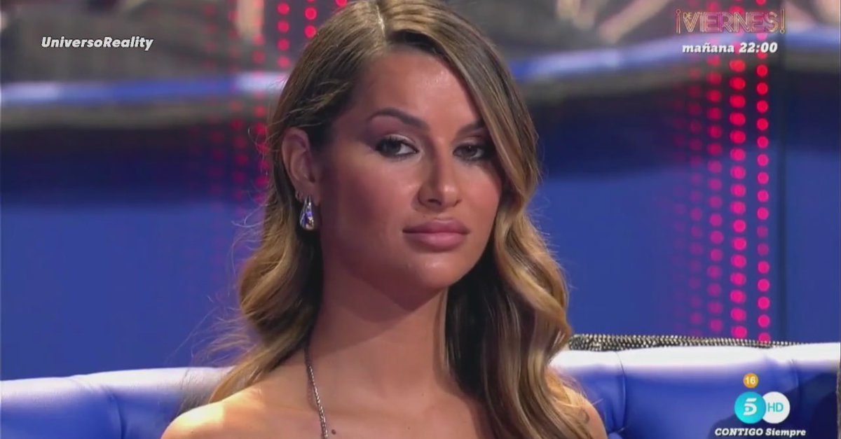 opinionista8's tweet image. La evolución de Pilar con el tema del Orejón machista es increíble. Menuda sudada 

Le da la importancia que tiene, 0.  #GHVIPDBTFinal #GHVIP28D