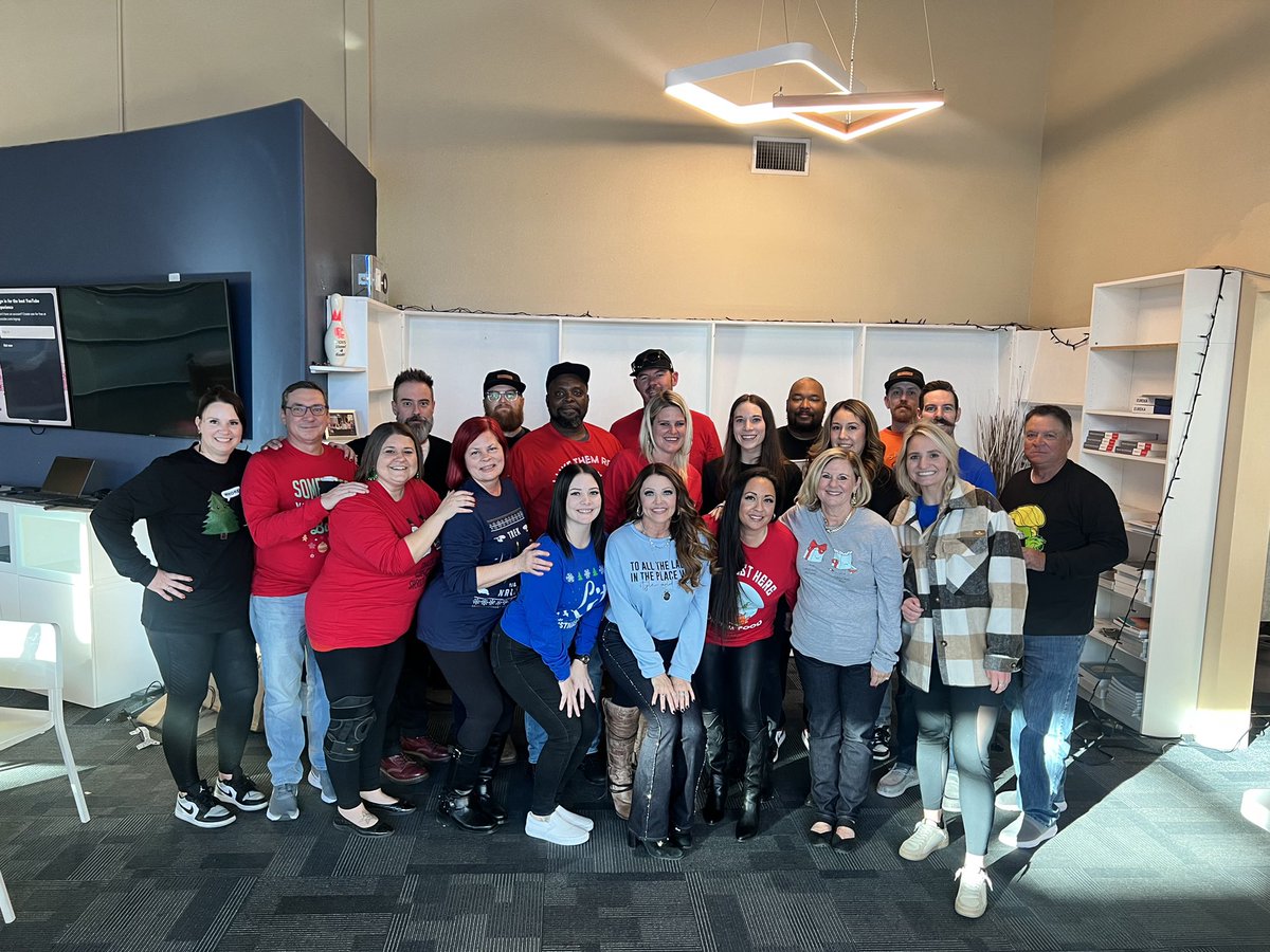 What a year and what a team (missing our Reno family)! We are looking forward to what 2024 has to offer. ✨