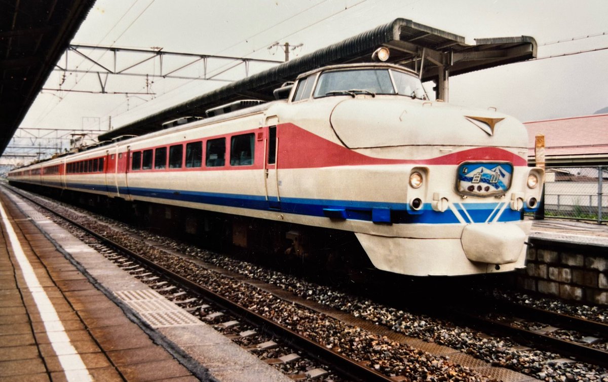 新碓氷峠 (@usuitoge634017) / Posts / X