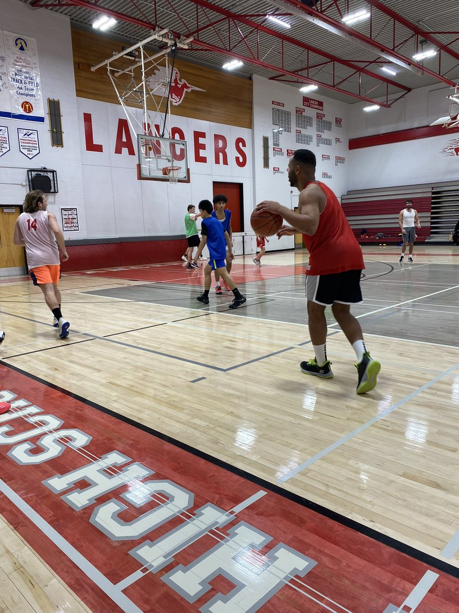 Kate Malayko tweet media