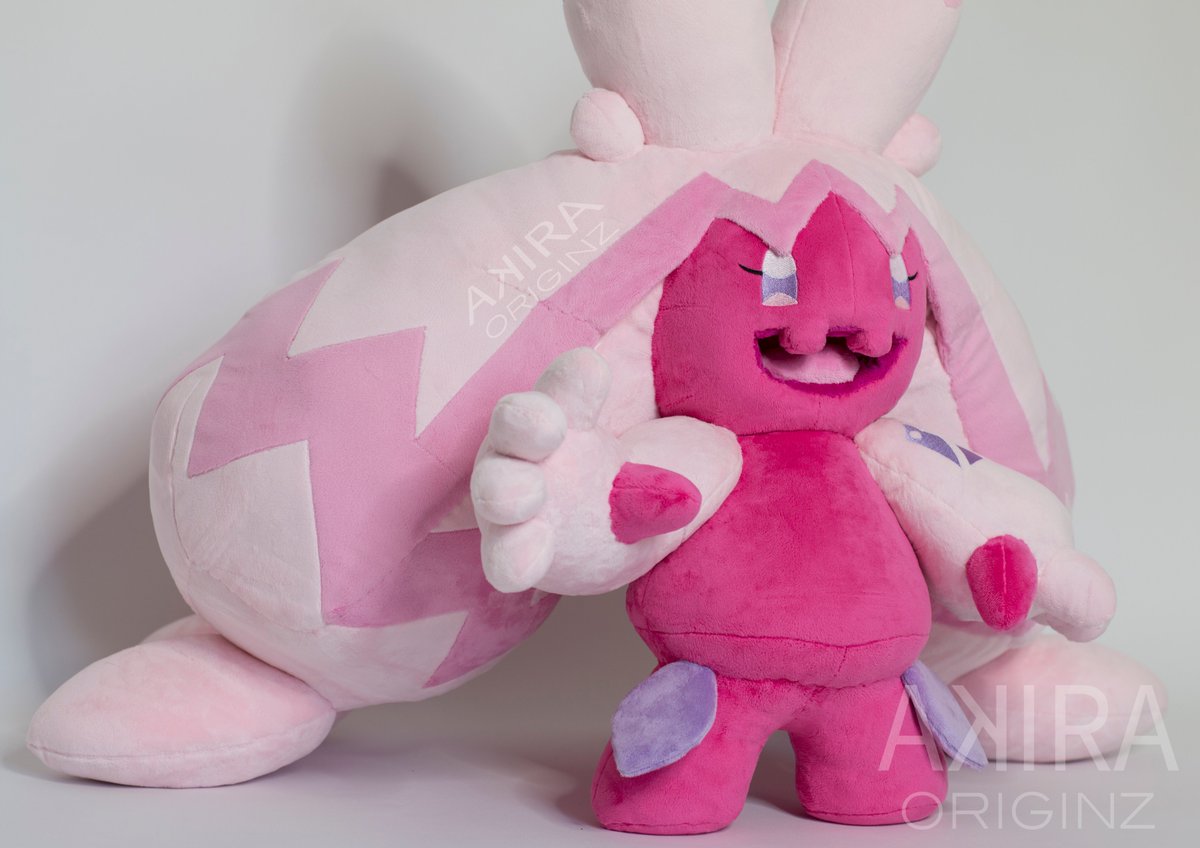 AkiraOriginz's tweet photo. 🛠️ Life Size Tinkaton Plush!! ⚒️ https://t.co/I72w7p3gbW