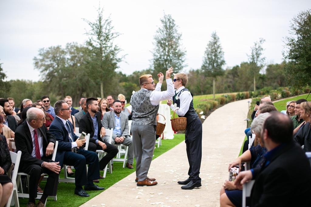 The Flower Guys 😎🌺

#WeddingDay #OrlandoWedding #OrlandoWeddingPlanner #OrlandoWeddingVenue #OrlandoWeddingVenues #OrlandoWeddingPlanners #OrlandoBride #RealWedding #SimplyEnchantedEvents #SimplyEnchantedEventsFL #SimplyEnchanted #SimplyEnchantedBride