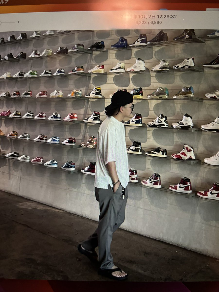 take61490's tweet photo. #松下純也
#詐欺師
#振り込まないで！
#ロサンゼルス
#東大阪
#カード勝手に使う

有名人と友達と言って近寄ってきて
海外投資と言って流暢な英語？で
騙される。

チビで
上から目線。
最低な男。 https://t.co/nvfIRoIWl0
