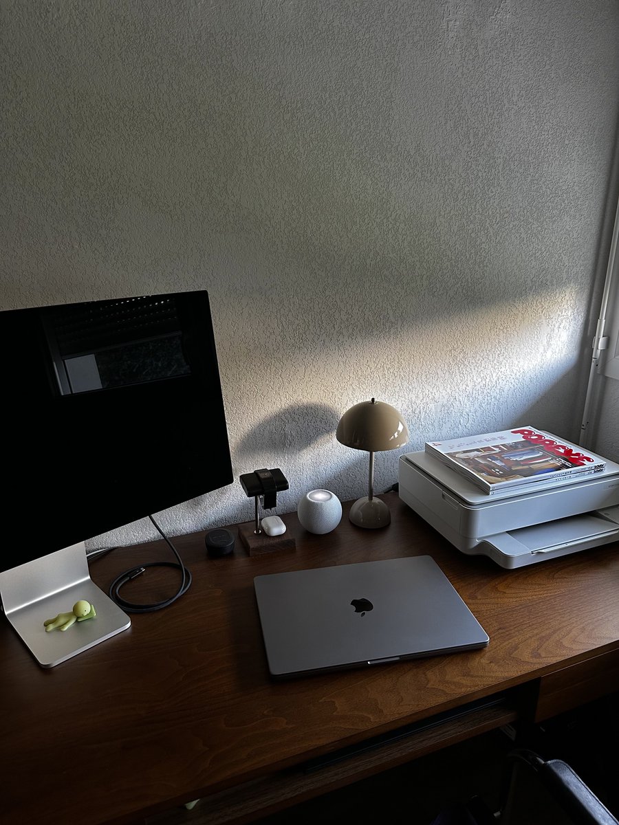 juste_huu's tweet photo. j’aime vraiment trop mon appartement pitié https://t.co/M4w9jGSYhv