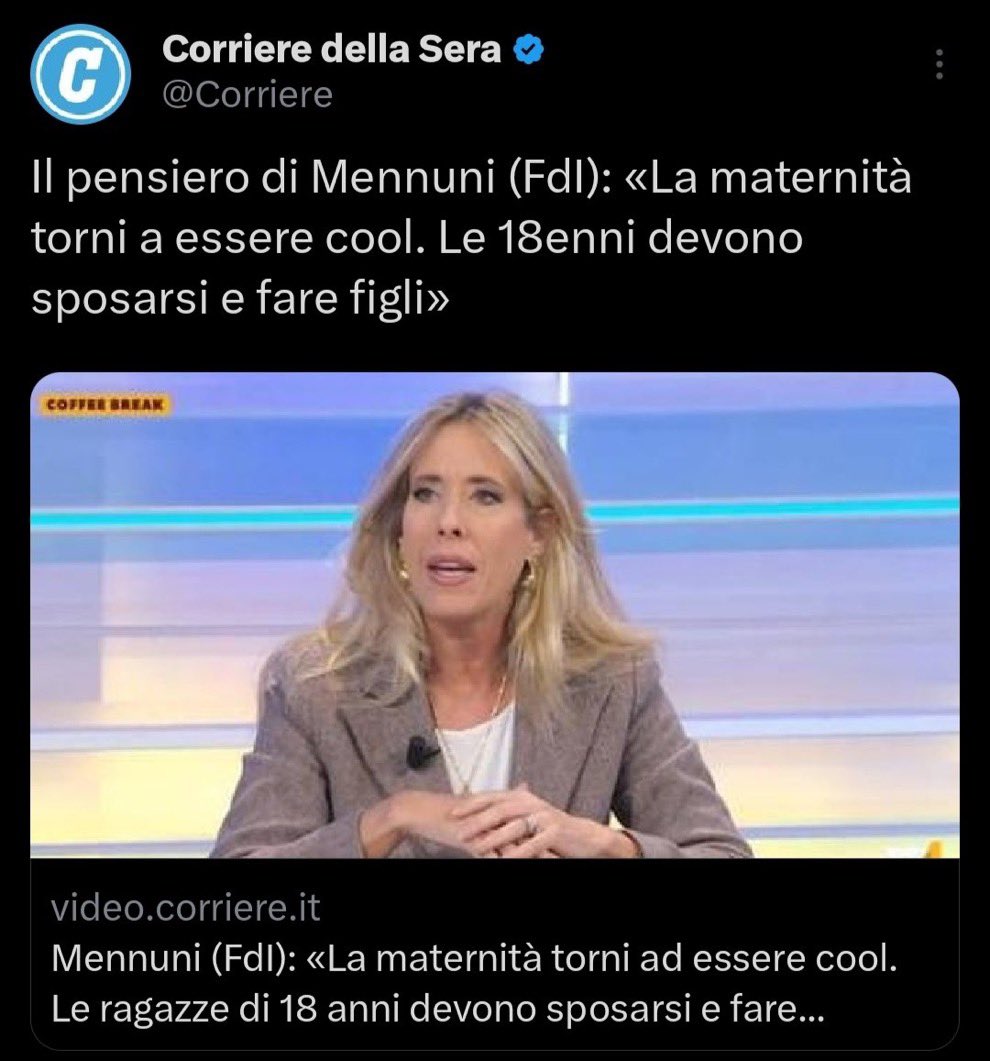 MPSkino's tweet photo. La #Mennuni è di Fratelli d'Italia e, per i Fratelli d'Italia, le Sorelle d'Italia devono fare figli e rammendare i calzini...d'Italia 🇮🇹

Con ORGOGLIO!

Dopo i meridionali che votano Lega, il mistero delle donne che votano FDI 🔥 ...

#MELONI_è_poca_cosa
#SCAPPA_come_una_MELONI https://t.co/rAoruAMln9