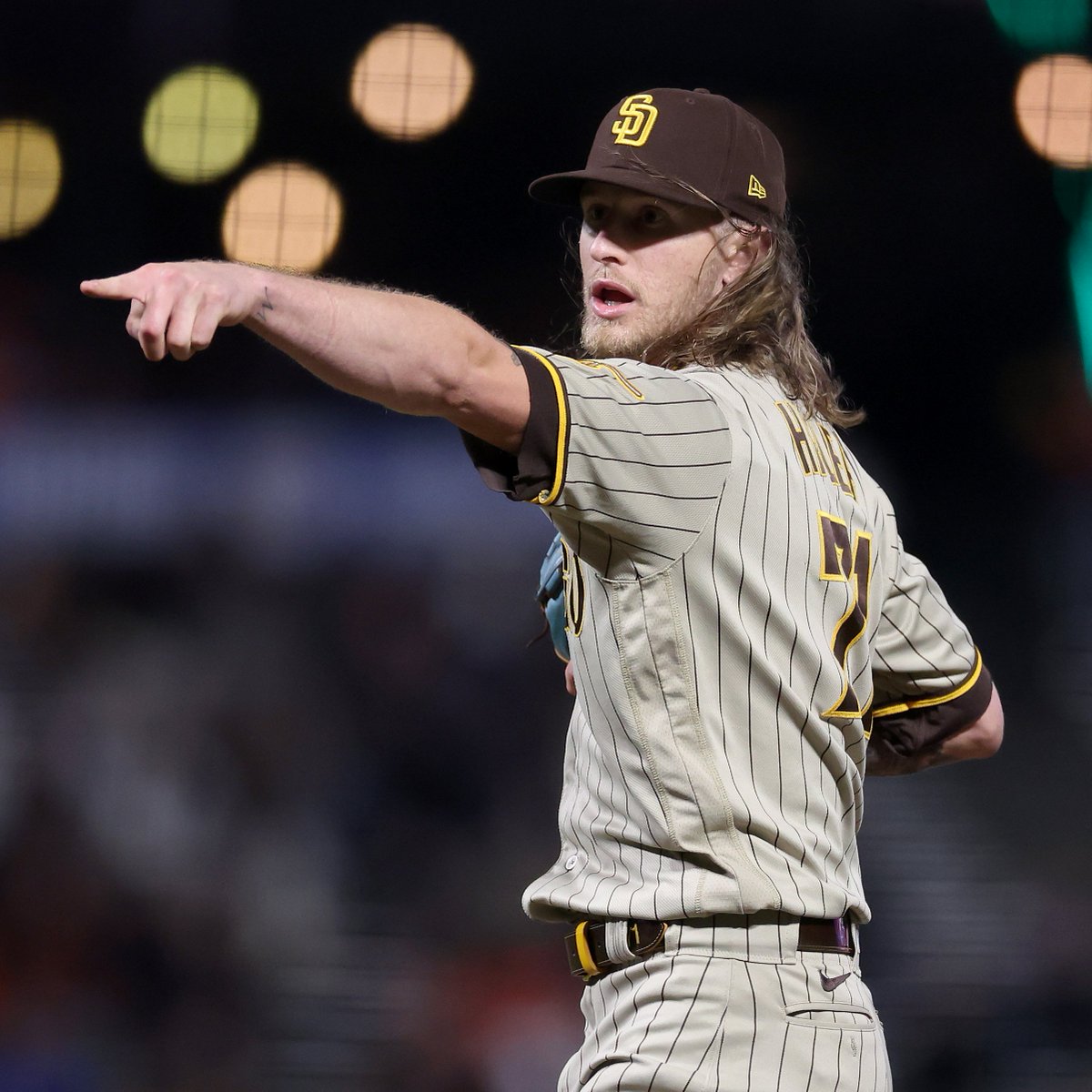 BRWalkoff's tweet photo. Josh Hader is looking for a contract bigger than Edwin Diaz's 5-year, $102M deal, per @JimBowdenGM https://t.co/vy16Pd31wB