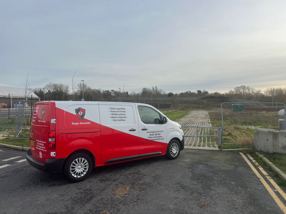 A big shout out to our 24/7 control units keeping our clients and their premises safe and secure throughout the festive period and into the new year.
It's takes alot of planning and deployment with the additional services required this time of year.
Well done and thank you 👏👏
