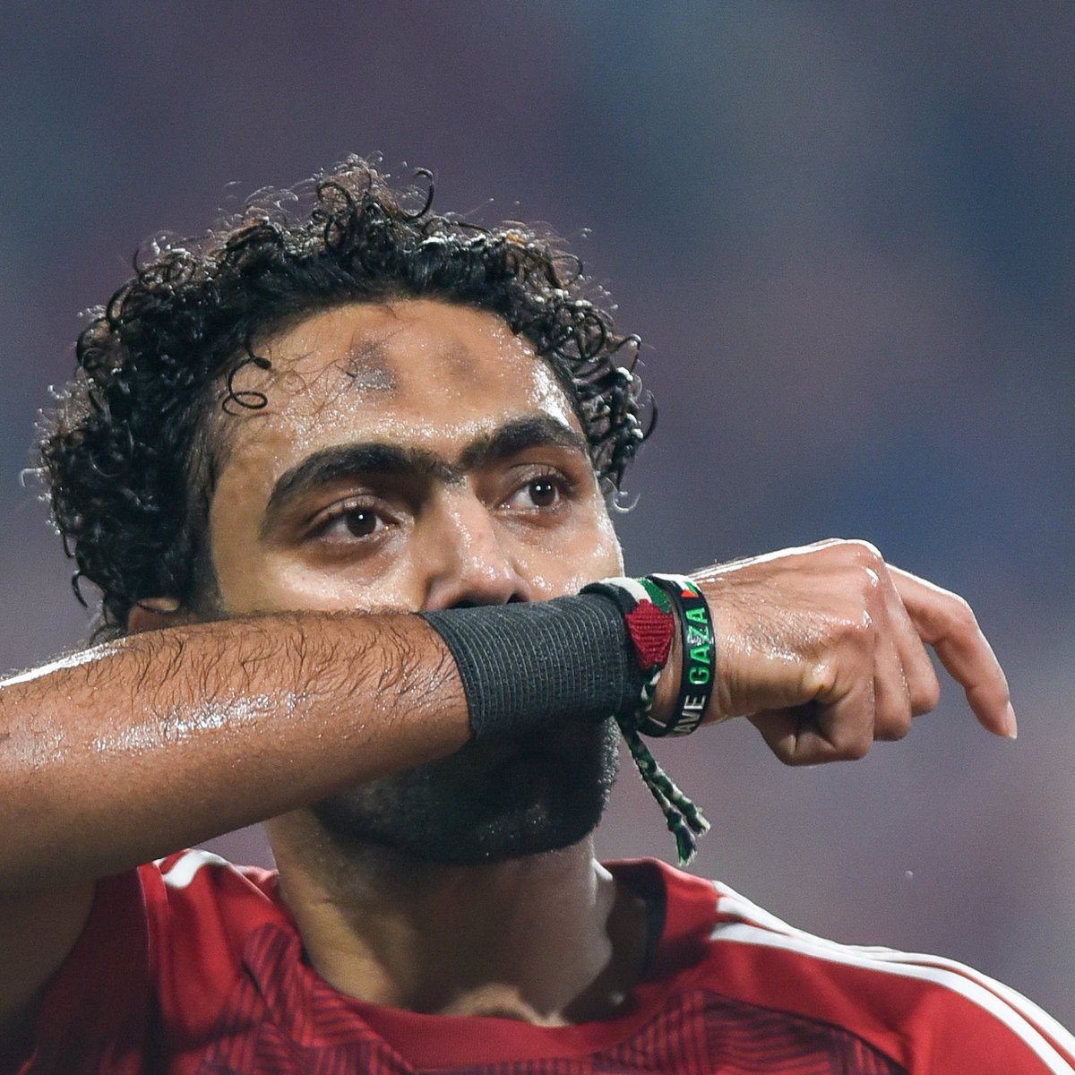 AlAhly's tweet photo. تيكي تاكا الأبطال 💫 🥷

#يلا_يا_أهلي https://t.co/yvNPgaewik