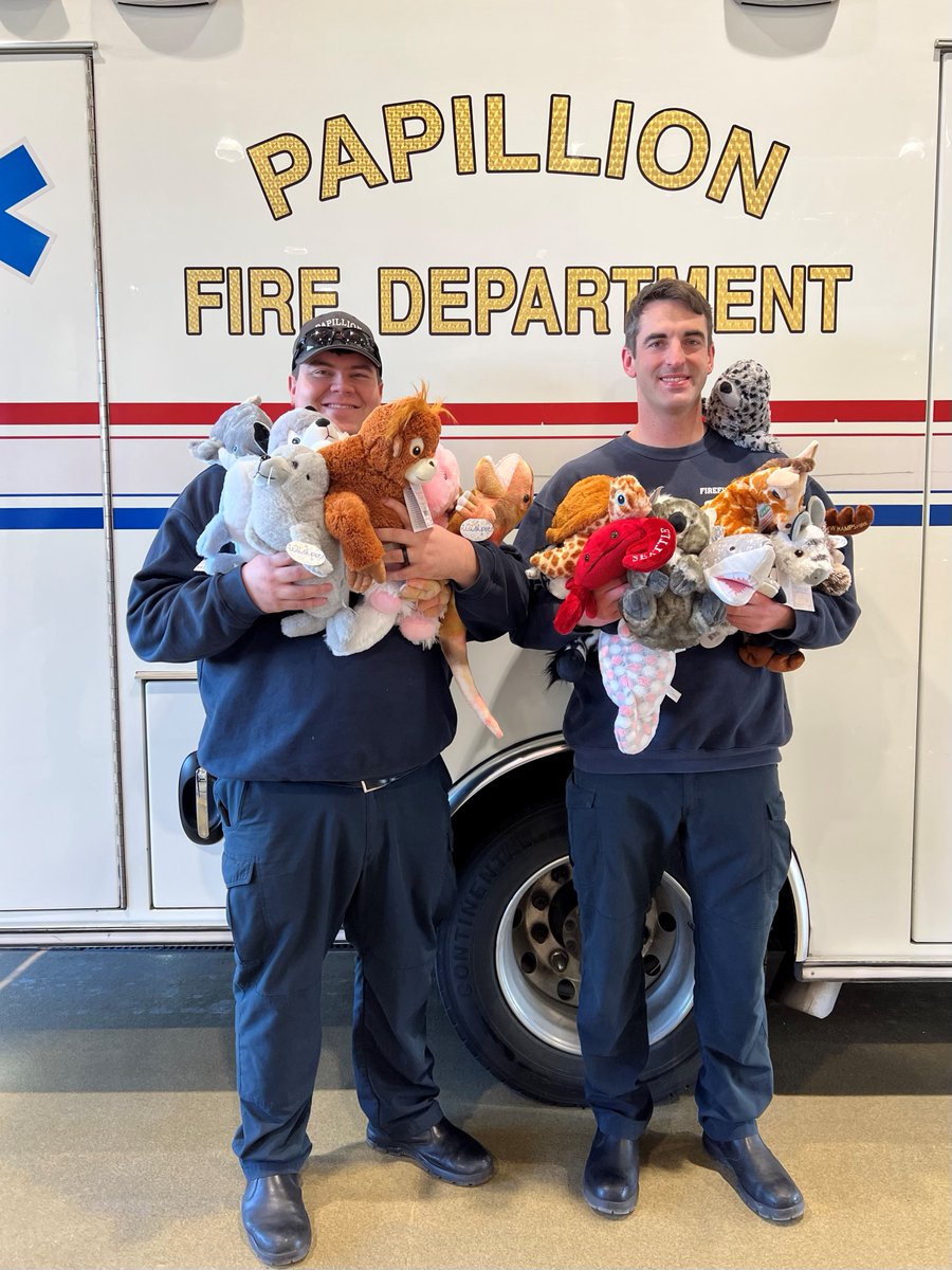 PapillionFire's tweet photo. a TURTLE-Y awesome thank you to @OmahaZoo for the donation of stuffed animals today! We keep these  handy for medical calls that involve children who might need a little extra snuggle or reassurance. 📷 https://t.co/uh8U31zcl7