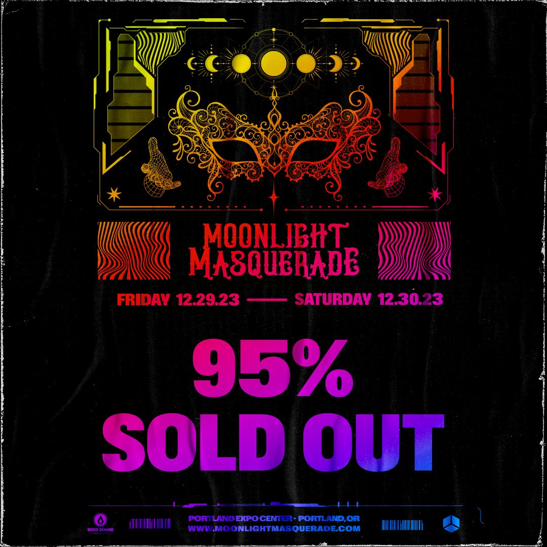 MoonlightMasq_'s tweet photo. 𝐎𝐍𝐄 𝐌𝐎𝐑𝐄 𝐒𝐋𝐄𝐄𝐏!! 🤩 Our enchanting weekend at the Portland Expo Center begins TOMORROW and tickets are vanishing like magic! ✨🎭 We can’t wait to dance our way into 2024 with all of you! 💫 https://t.co/w55Ai7LpQe