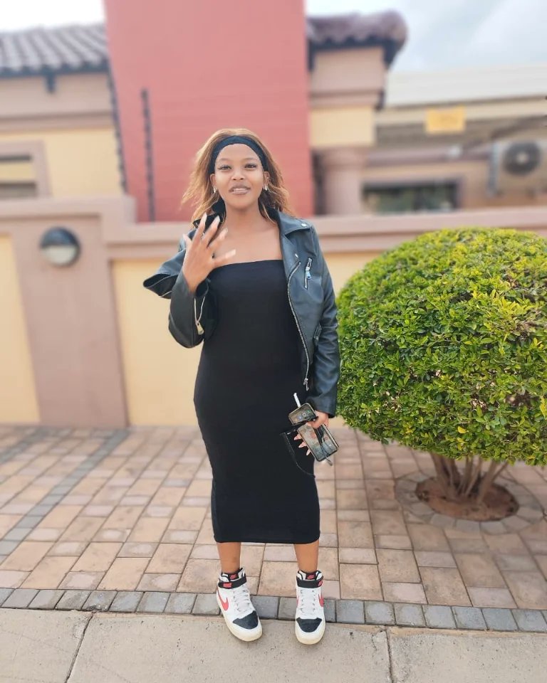 tibane_pretty's tweet photo. 𝐁𝐞𝐚𝐮𝐭𝐢𝐟𝐮𝐥 𝐢𝐧𝐬𝐢𝐝𝐞 𝐚𝐧𝐝 𝐨𝐮𝐭.😍 https://t.co/KOTDQTPXdR
