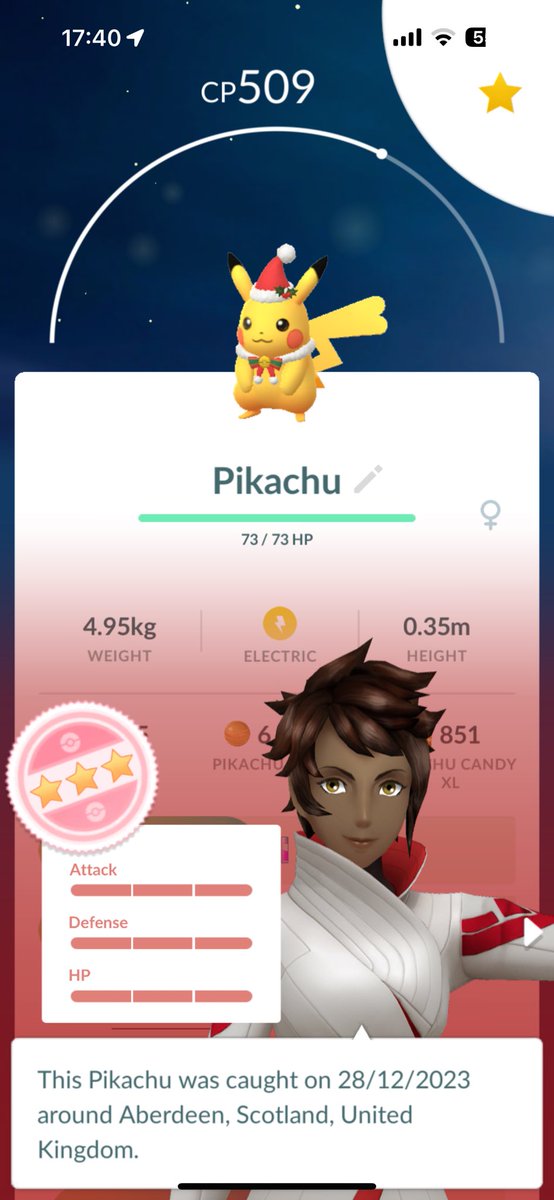 bazerio's tweet image. When a wild Hundo Santa Pikachu shows up at your door, that’s two different Santas now 😂 @PokemonGoApp