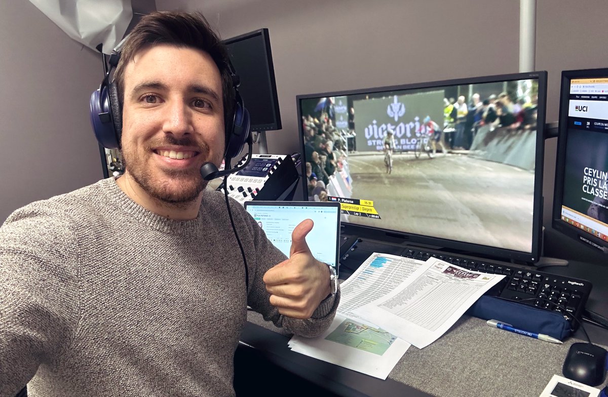 Juan_Clavijo_'s tweet photo. Ya había ganas de coger el micro después de Navidad 🎅🏻
Y más aún si hay CX de por medio y un posible duelo Van der Poel-Pidcock en Diegem 💥
Circuito iluminado. Horario del que gusta.
Ojo a la igualdad en la femenina.
📺 Ya en @Eurosport_ES con @kapelmuur29
#DiegemCross 🇧🇪 https://t.co/BoZpGUBgap