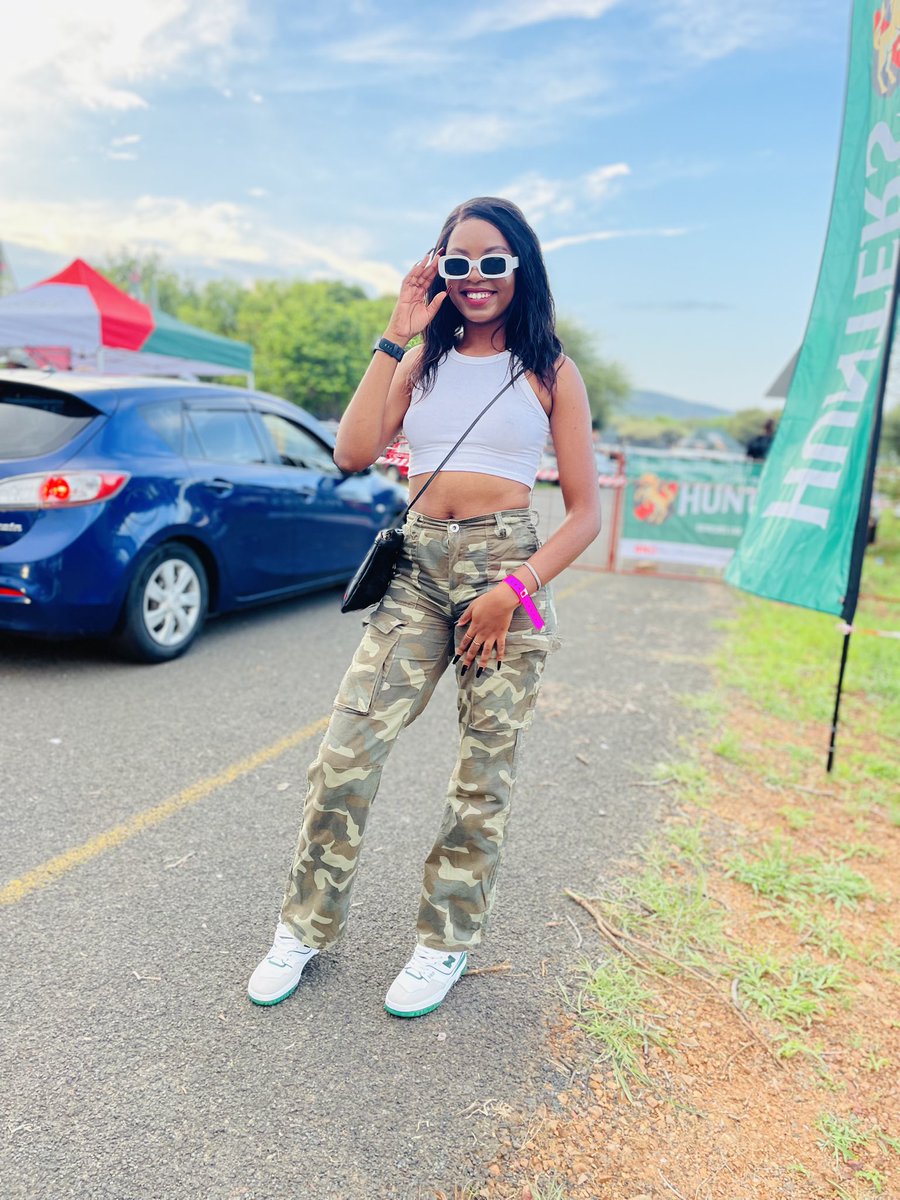 awhole_blessing's tweet photo. #BWOB💚 https://t.co/cKLEDxW8u4