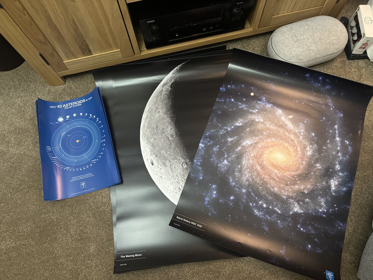 Santa was a tad late delivering our outreach resources. 
Massive thank you to <a href="/ESO/">ESO</a> for these items that we will be handing out at our outreach events with <a href="/DarkSkyDedham/">Dedham Vale Dark Skies</a> ,<a href="/EssexWildlife/">Essex Wildlife Trust</a> <a href="/tiptree/">tiptree</a> 
Loads of pens, posters, postcards, books, leaflets, stickers, DVD’s  and tote bags!