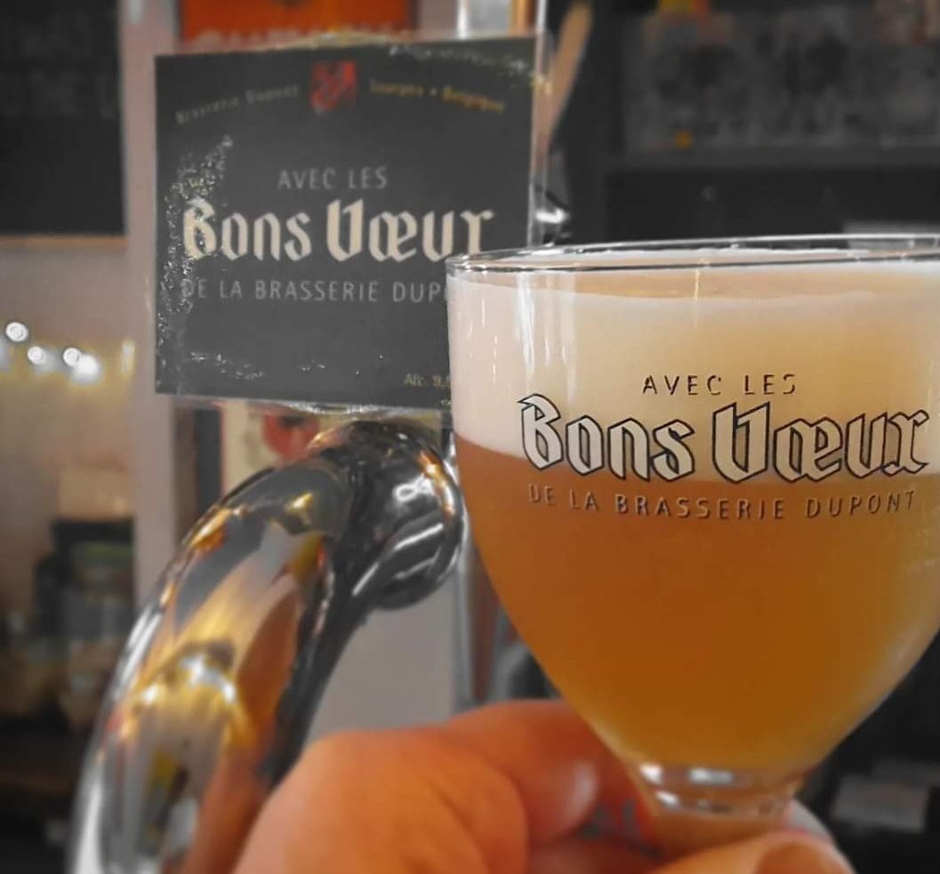 We’ve cellar aged the perfect draught to help you see in the new year...Avec Les Bons Voeux is a dry hopped, complex & hard to get seasonal classic. Hoppy, bitter, fruity & 99/100 on Ratebeer, it’s pouring now! #belgianbeer #belgianbeercafe #beeraday #beergeek #worcestershirehour