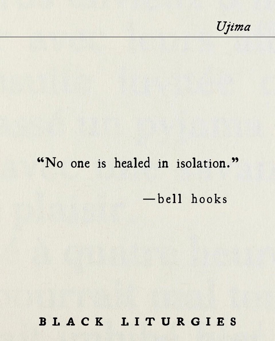 innodim's tweet photo. Habari Gani!
Happy 3rd day of #Kwanzaa2023
How are you celebrating #Ujima #CollectiveWorkAndResponsibility?
For me, itโs this quote on BlackLiturgies by bell hooks:
โNo one is healed in isolation.โ
We cannot collectively prosper until we collectively heal. https://t.co/eIKjOFXTHi