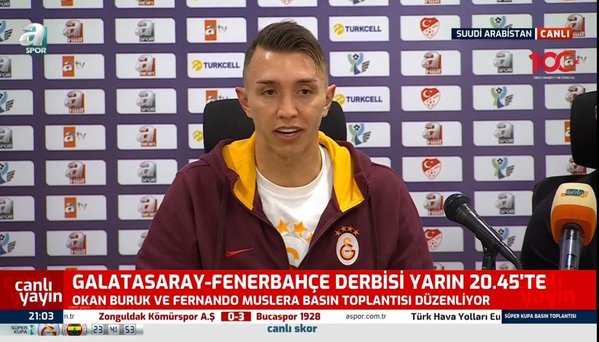 🎙️ Fernando Muslera: 'Ben 16 tane kupa kazandım Galatasaray'da. Futbolcuysanız tek motivasyon kupa kazanmaktır. Başka bir motivasyon yok sahaya çıkmak için.'