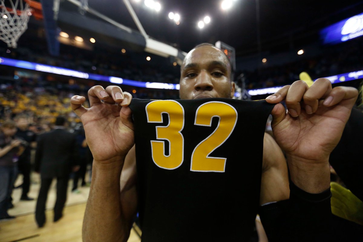 GoShockersMBB's tweet photo. 👀

#TBT to some fun we had in Omaha https://t.co/OyHZrZW87F