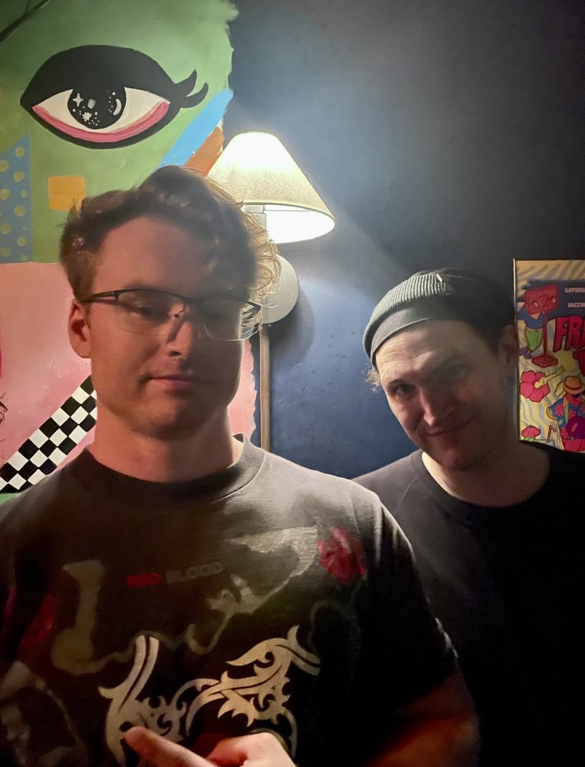 Eye0pener's tweet photo. JK with @dadvils last night and performing at @ETAHLP . What a show!
Thanks for sharing the photos! 👏
#joshklinghoffer #pluralone #nickreinhart #ericgardner @Pluralone1 @bbqdbrains @orgmusiclabel https://t.co/HiVb99JlMs