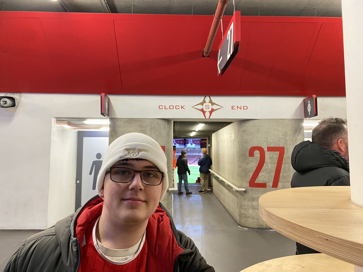 nickinnocent's tweet image. #ClockEnd #COYG