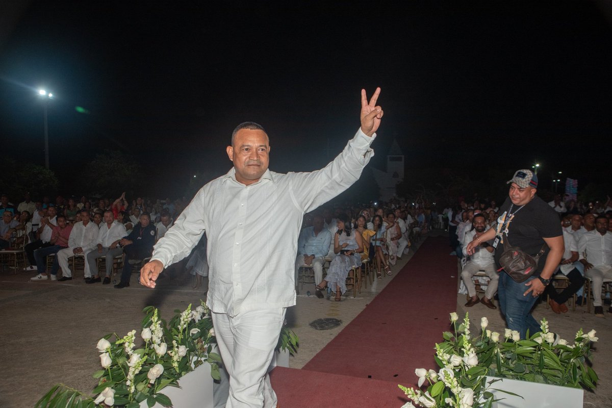 Acompañamos la posesión de Micher Perez Fuentes, alcalde del municipio de Fonseca la Guajira.