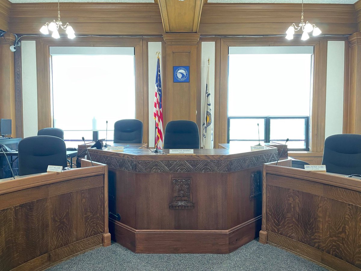 Moline Mayor Sangeetha Rayapati is seeking candidates to fill the City Council's 6th Ward seat made vacant by the passing of Ald. Pat O'Brien. Details: moline.il.us/CivicAlerts.as…