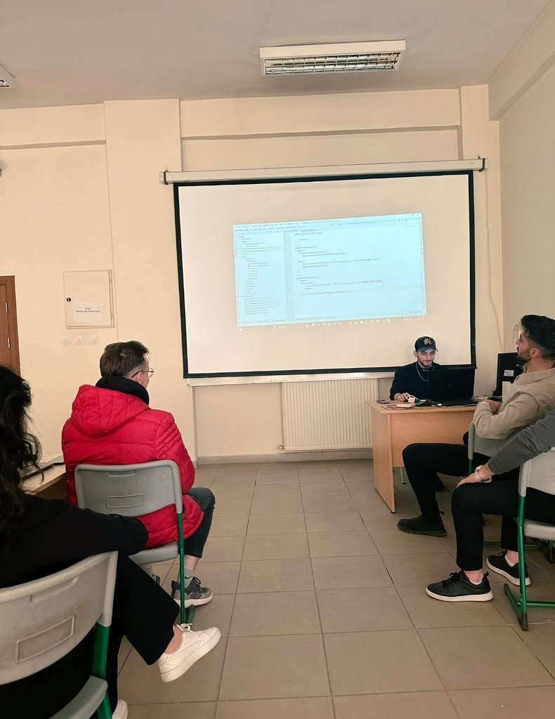 OMUSiber tweet media